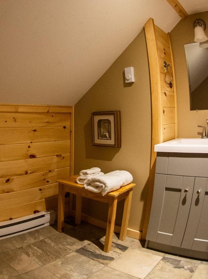 Myers Cave Lodge *